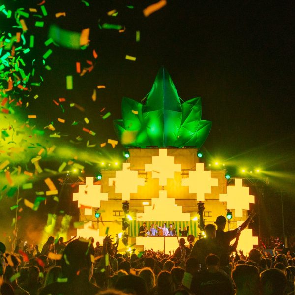 Pineapple Club Palace J Entertainment Western Australia